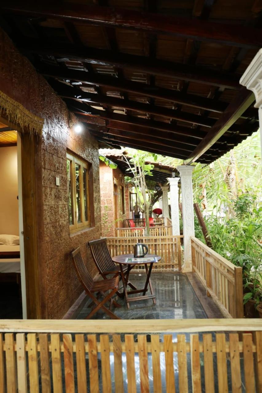 Niyati Home Stay Gokarna  Ngoại thất bức ảnh