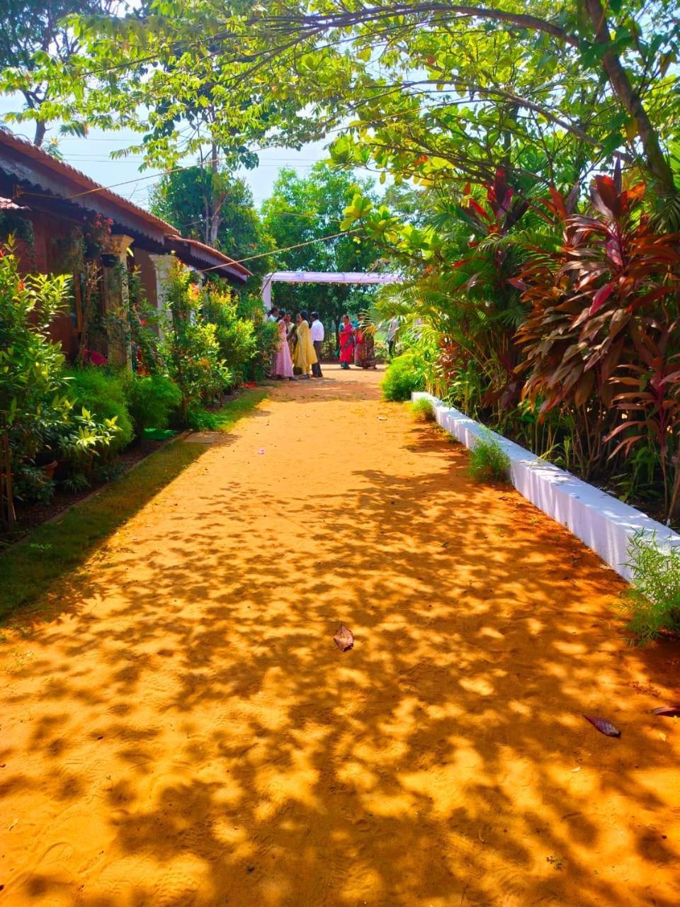Niyati Home Stay Gokarna  Ngoại thất bức ảnh