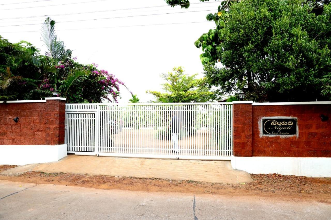 Niyati Home Stay Gokarna  Ngoại thất bức ảnh